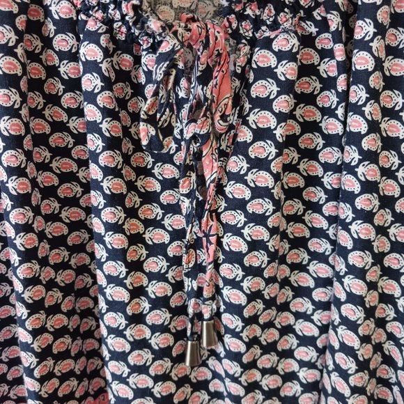 C&C California Women's Linen Blend Peasant Smocked Paisley Pink/Blue Top Size L - Picture 4 of 12